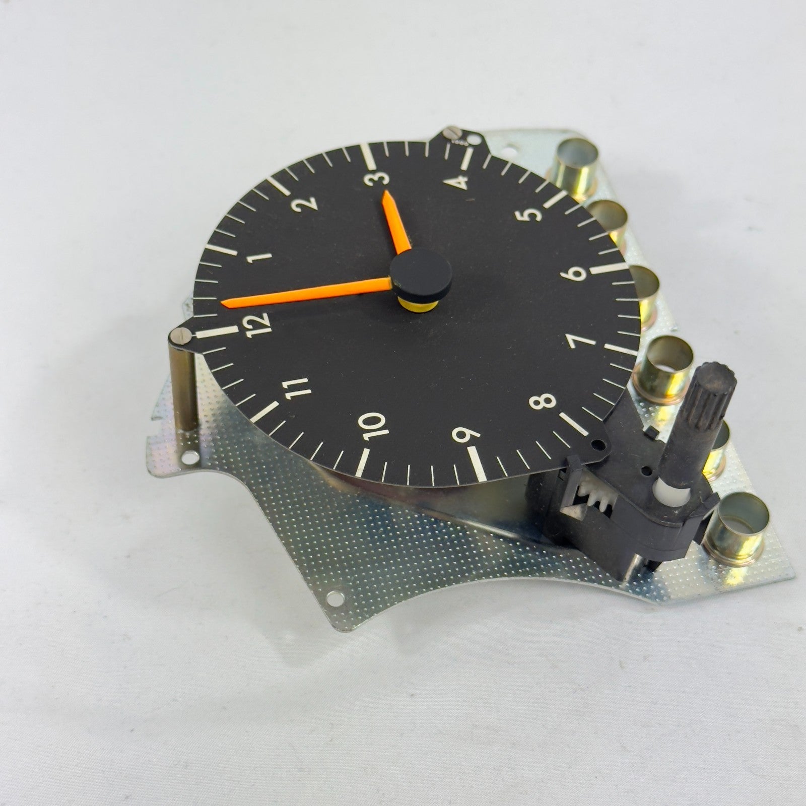 Mercedes W124 W463 Uhr Benzin Tacho Kombiinstrument Tachometer VDO überholt – Bild 4