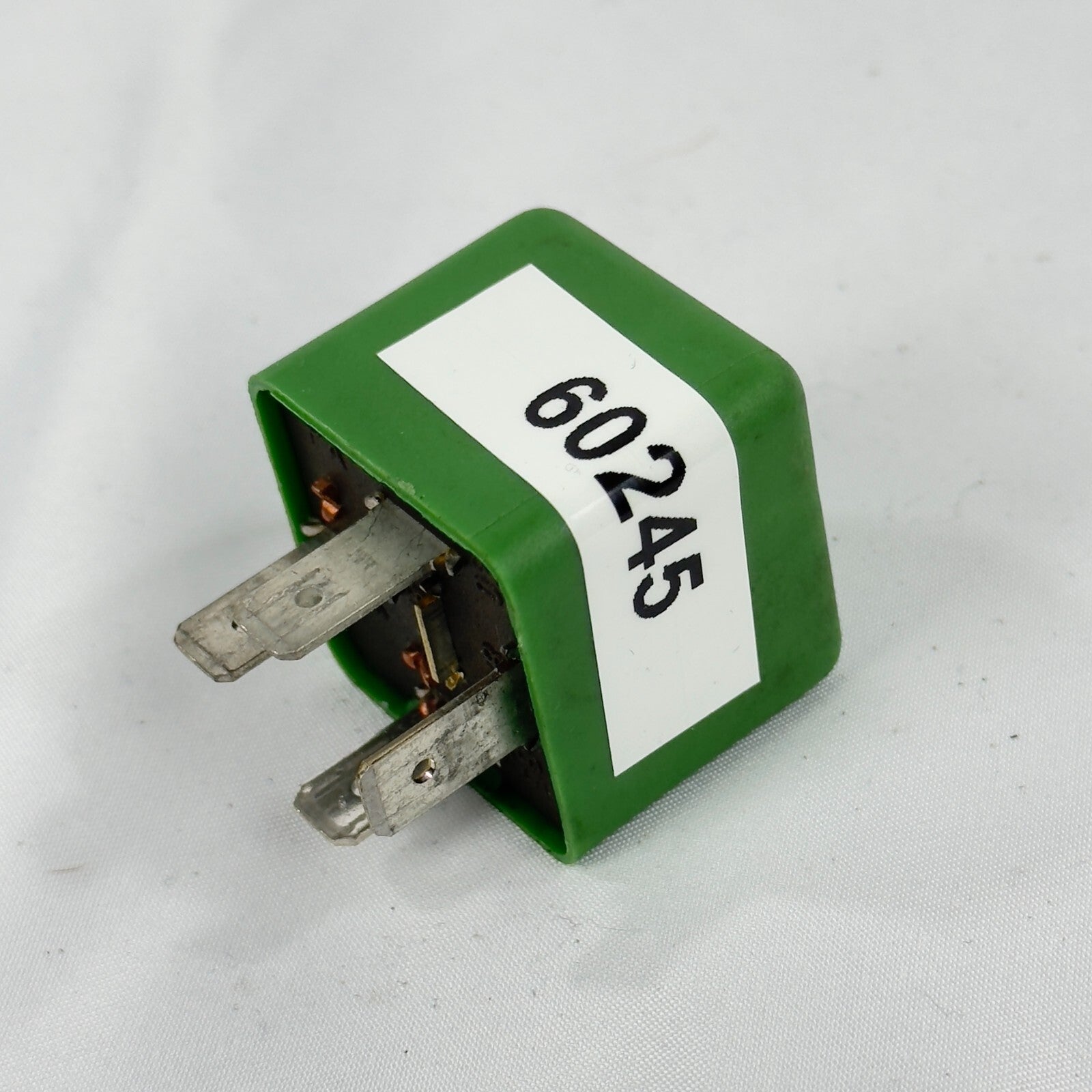 GM Opel Relais Kraftstoffpumpe 03447012 – Bild 4