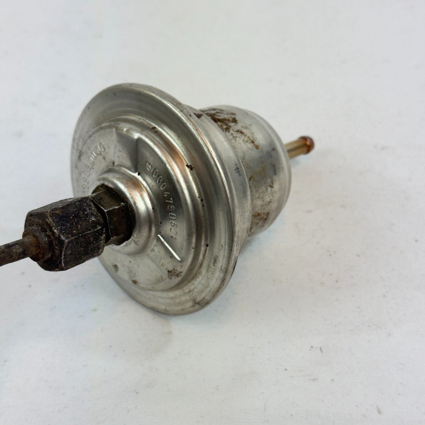 Mercedes W201 Kraftstoffdruckspeicher Druckspeicher W124 W126 107 129 0004760621 – Bild 4