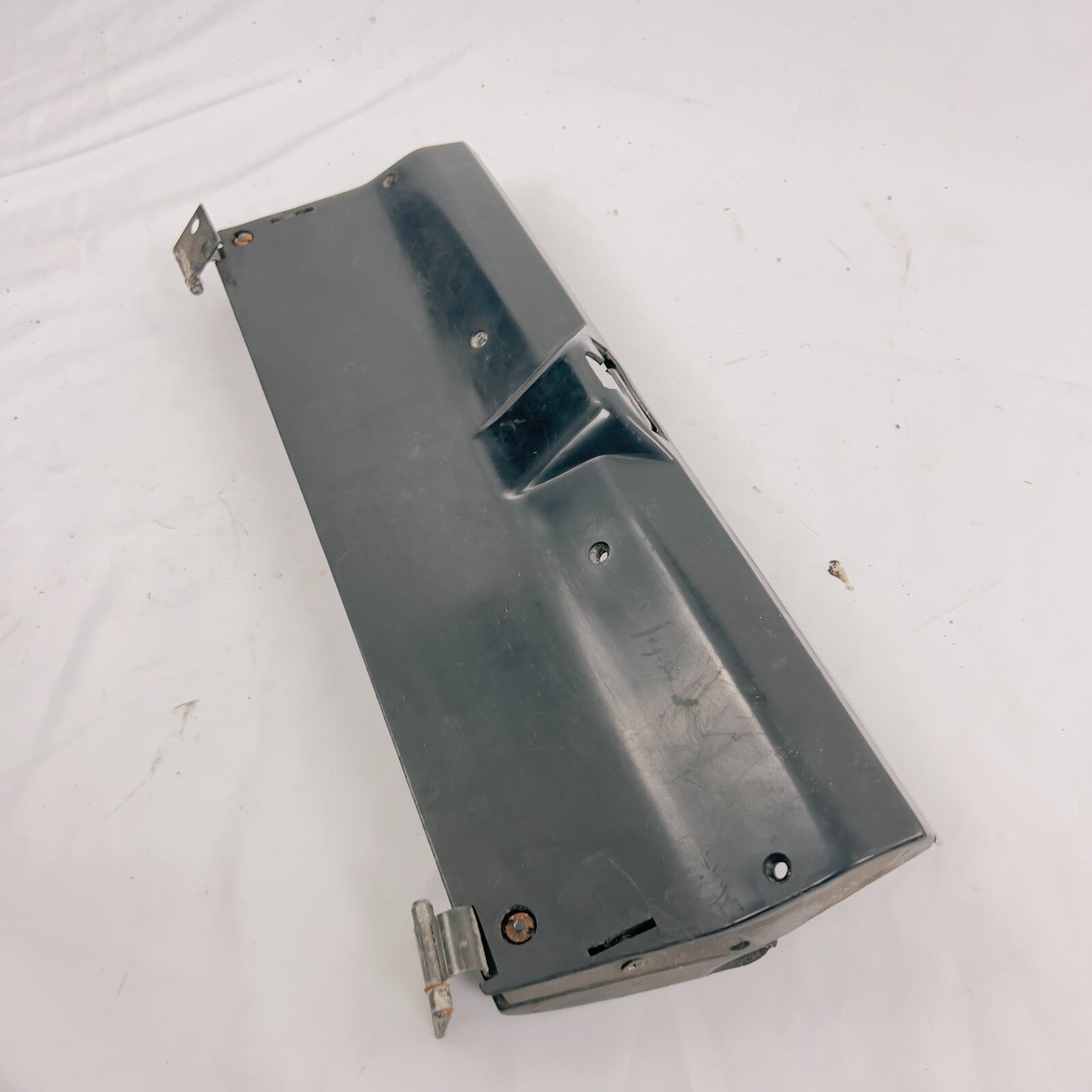 MercedesBenz W116 Handschuhfach Abdeckung Oldtimer 450SEL A1166890230 – Bild 8