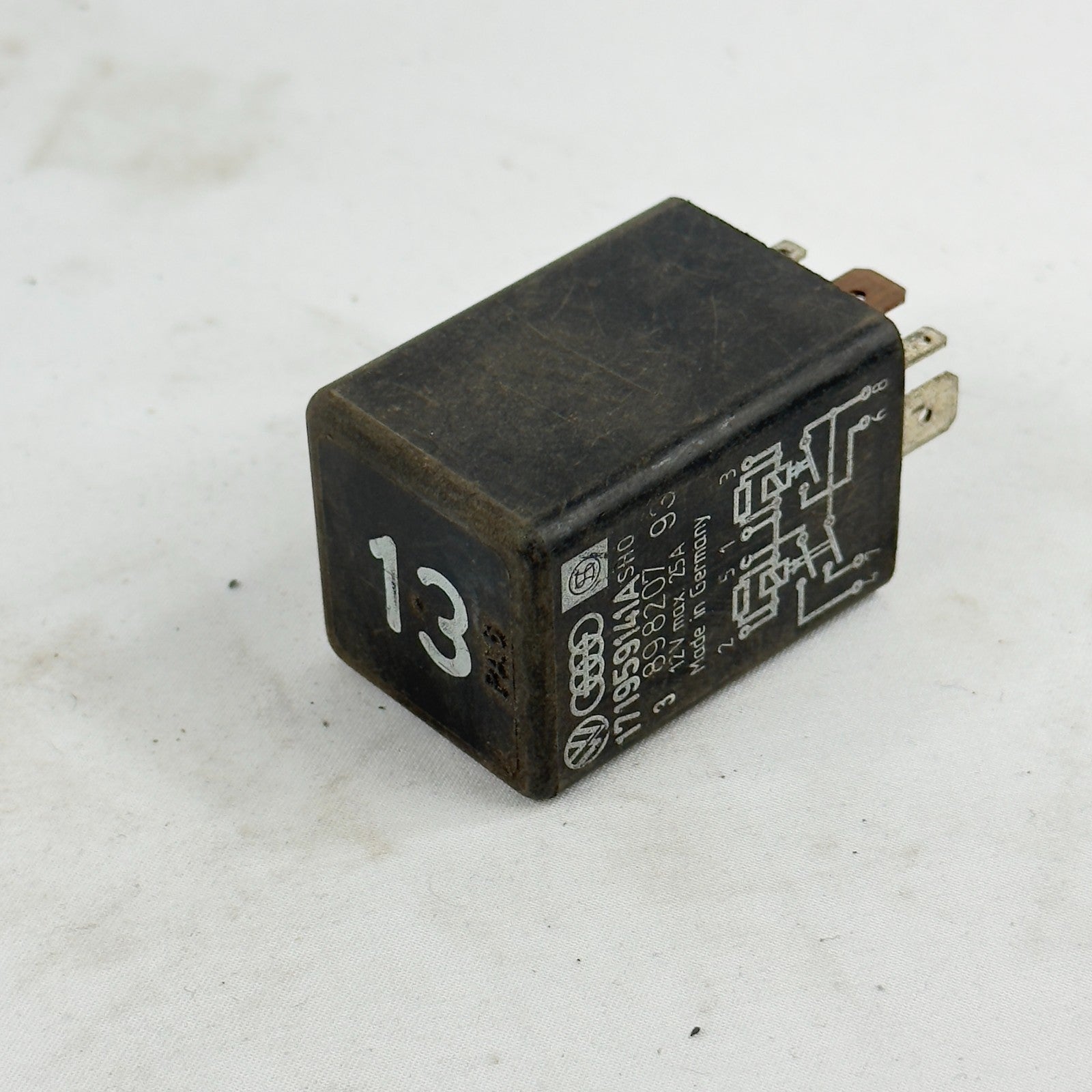 VW Relais 13 Klimaanlage 171959141A Audi Seat Volkswagen Skoda Original1