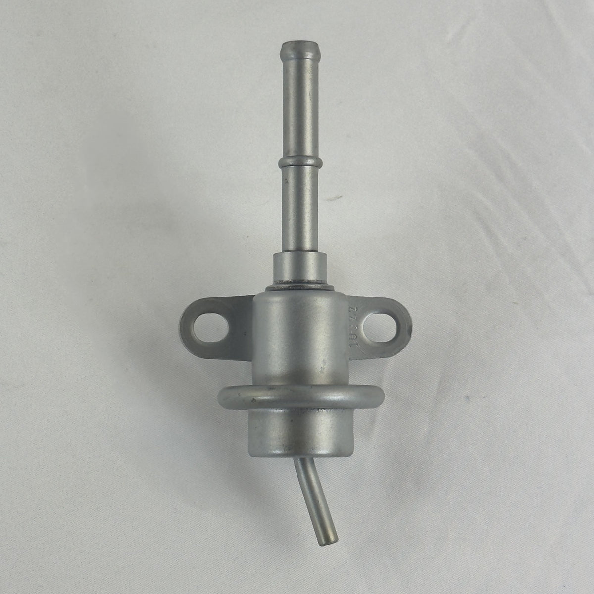 Denso 195300-0460 Kraftstoffdruckregler Mazda 626 GC – Bild 6