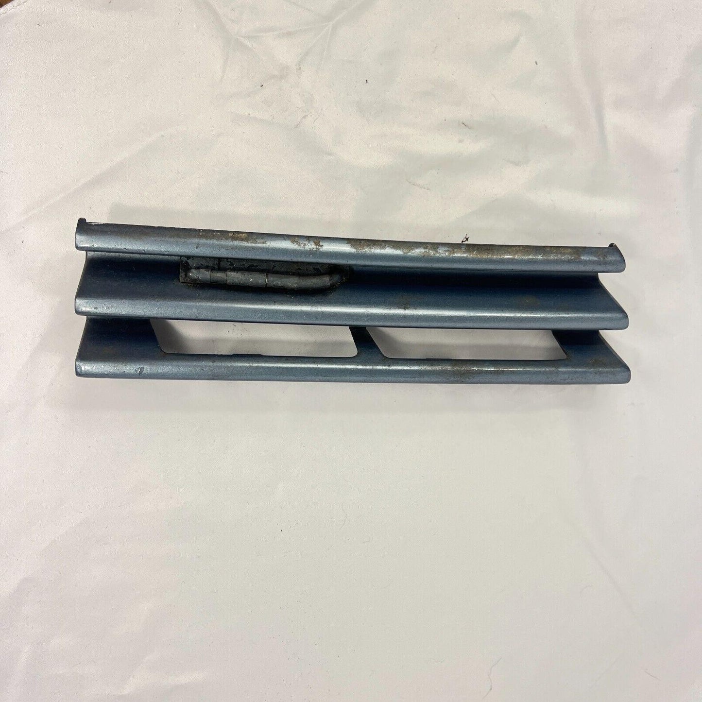 Rosette Abdeckklappe Abschleppbügel Blende Stoßstange A1408800305 MercedesBenz – Bild 1