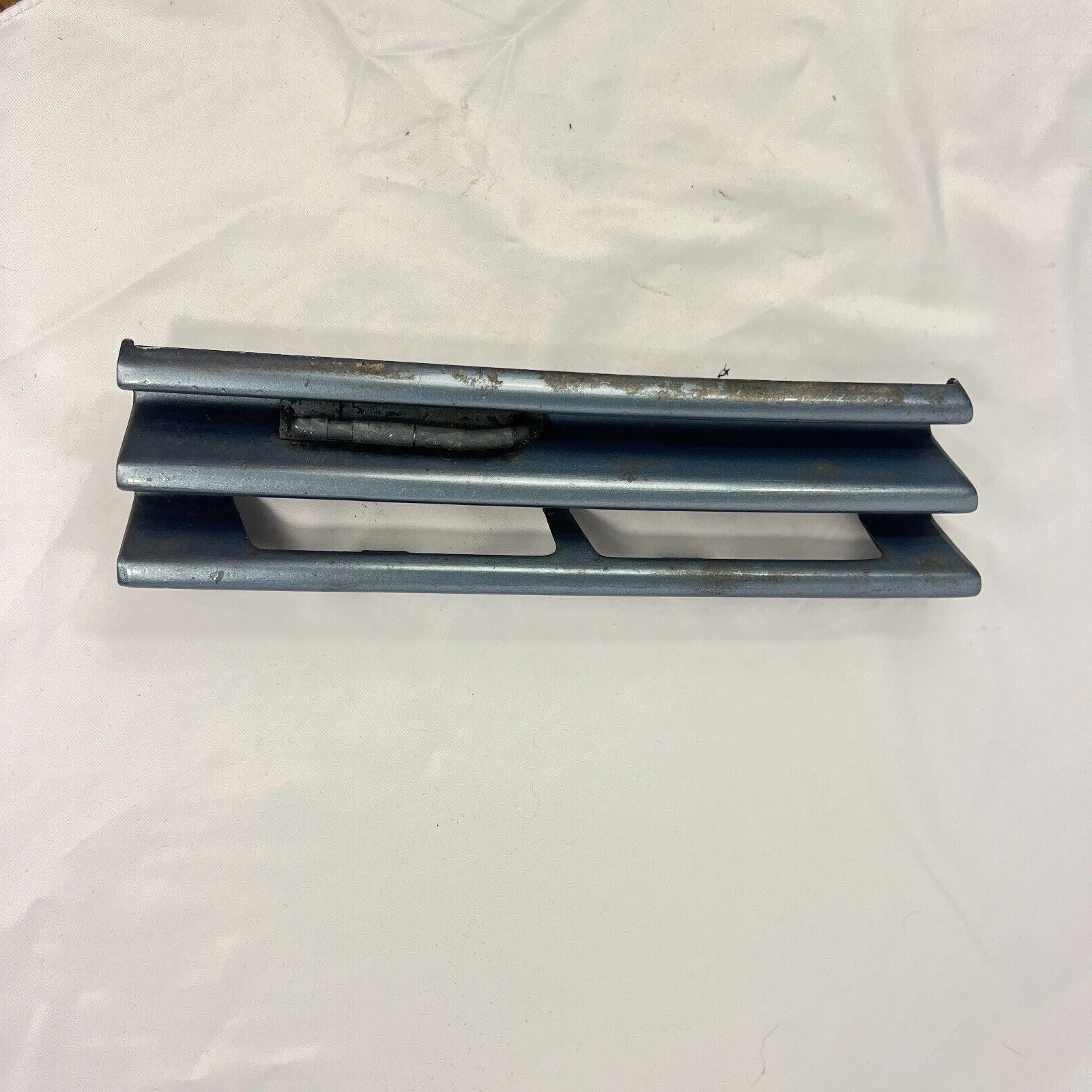 Rosette Abdeckklappe Abschleppbügel Blende Stoßstange A1408800305 MercedesBenz – Bild 1