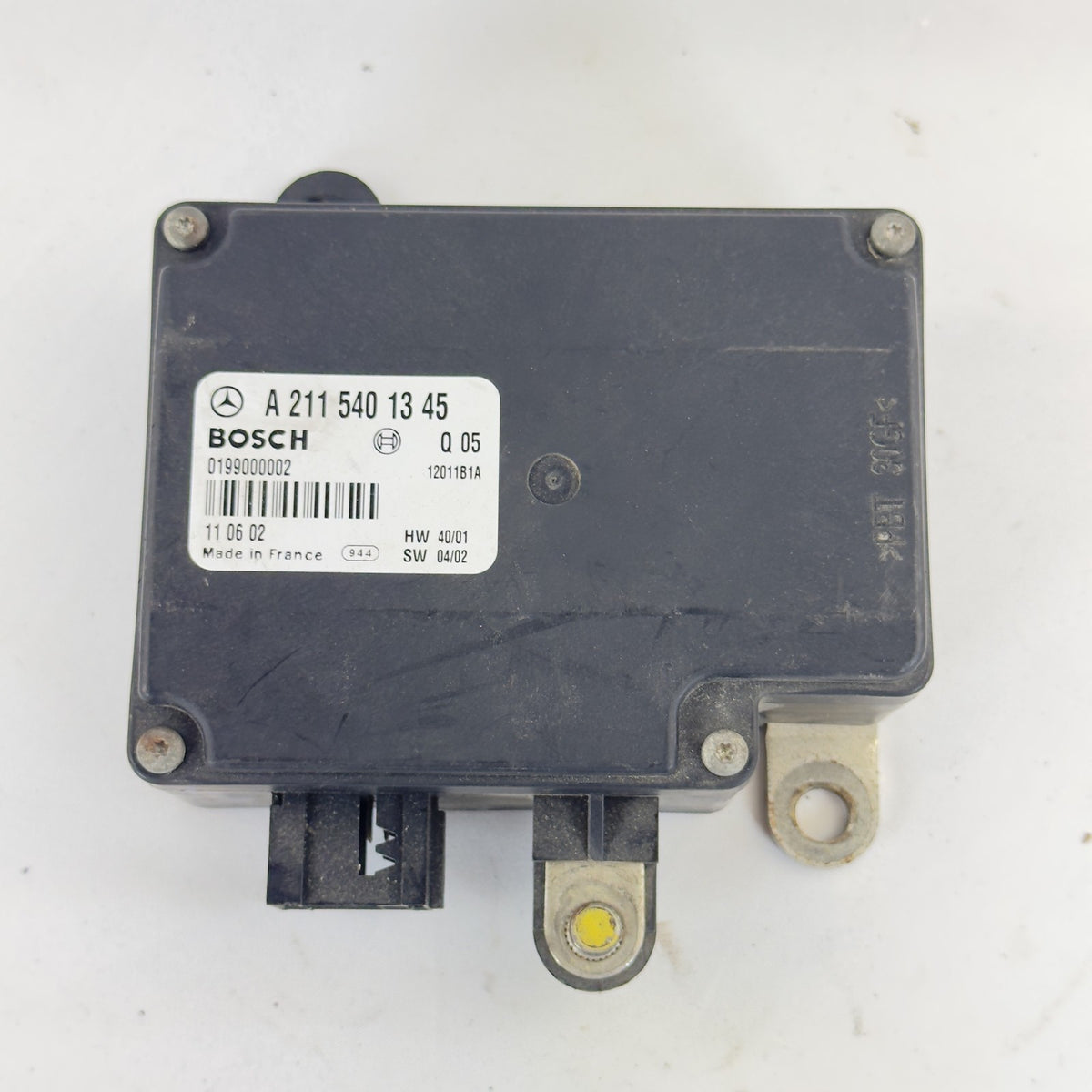 Mercedes Batteriesteuergerät A2115401345 Bosch – Bild 1