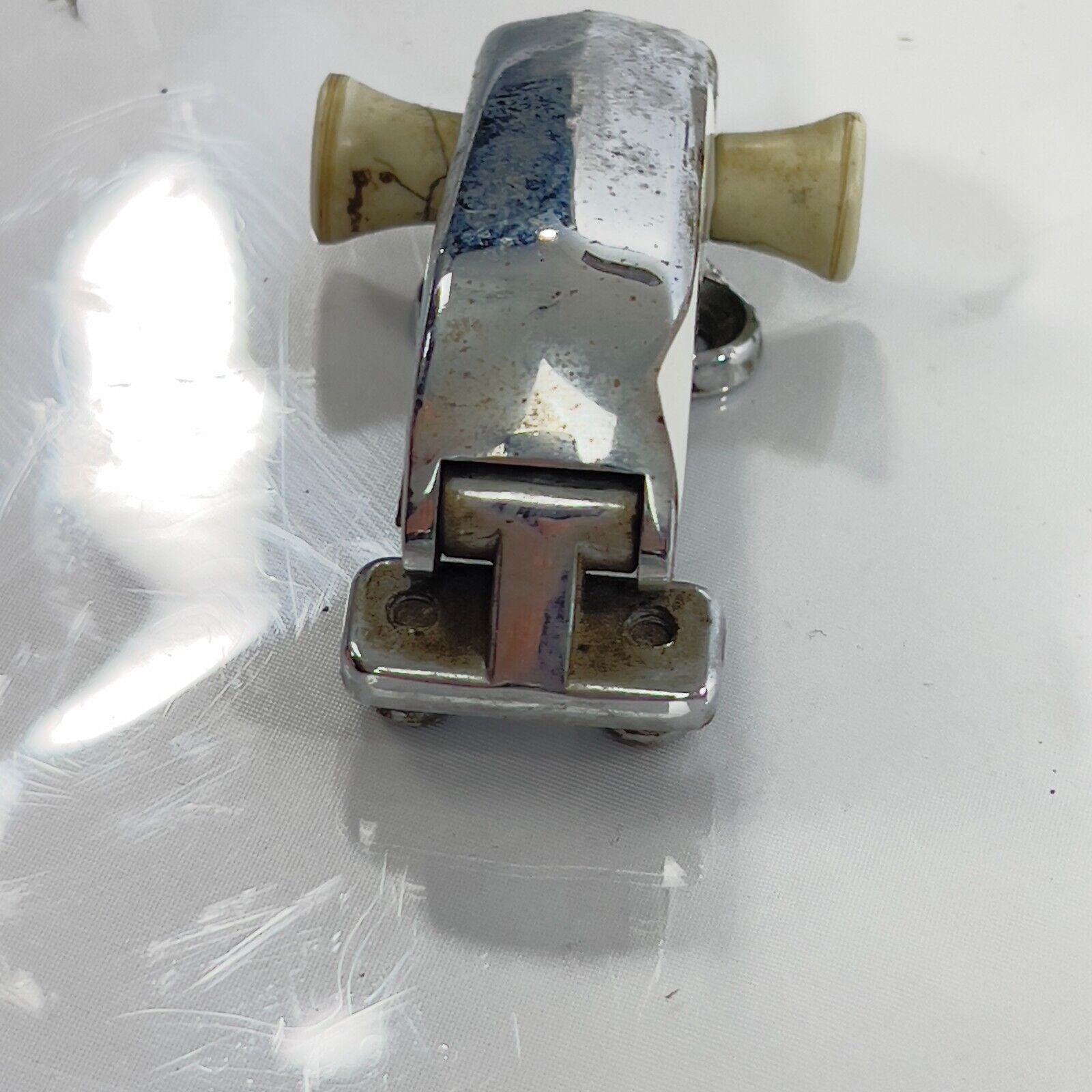 Bisagra de ventana lateral Volkswagen T1, bisagra de ventana abatible 221847081D