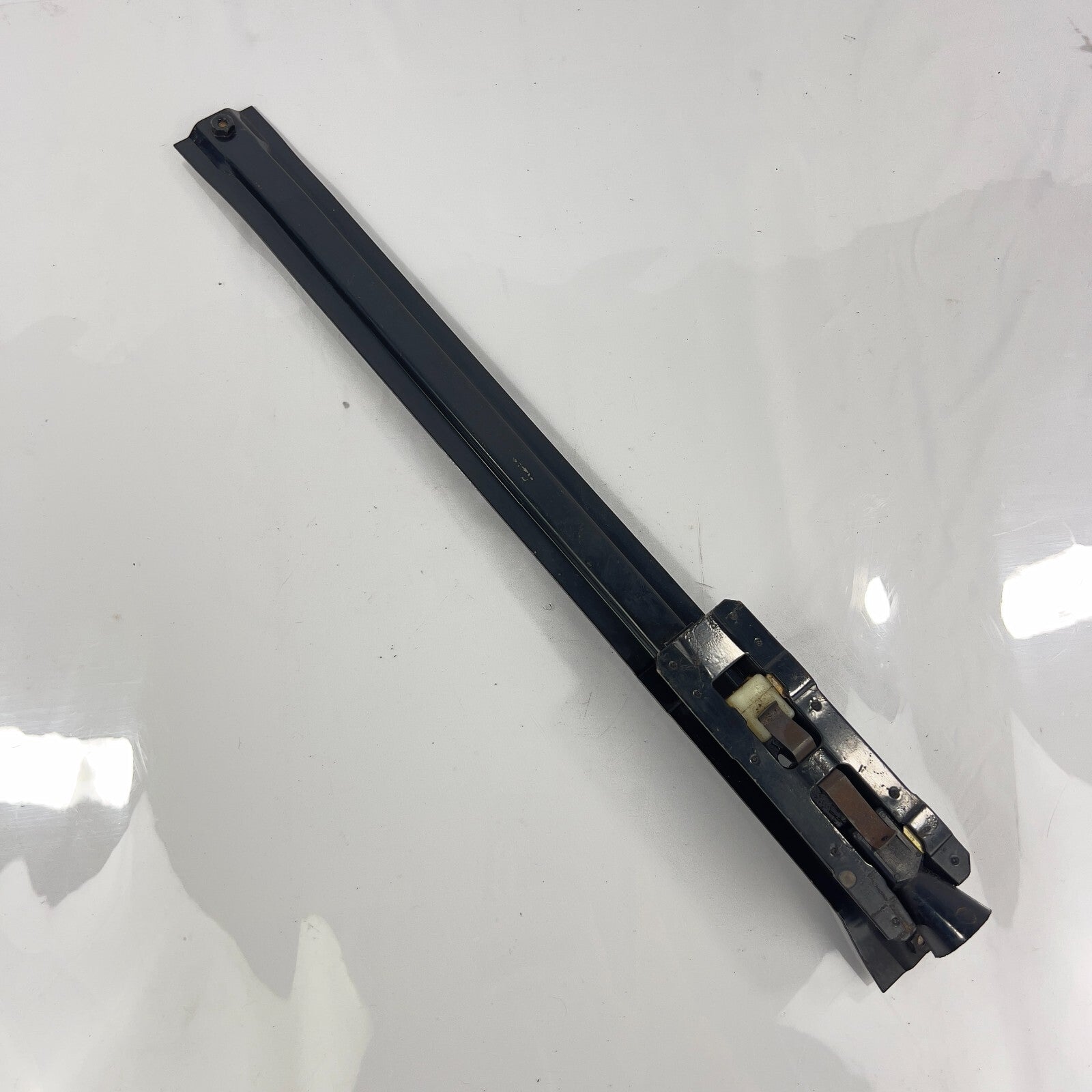 MercedesBenz Kopfstütze Schiene Vorne Sitz W116 W110 W107 W108 W109 W114 W115 – Bild 2