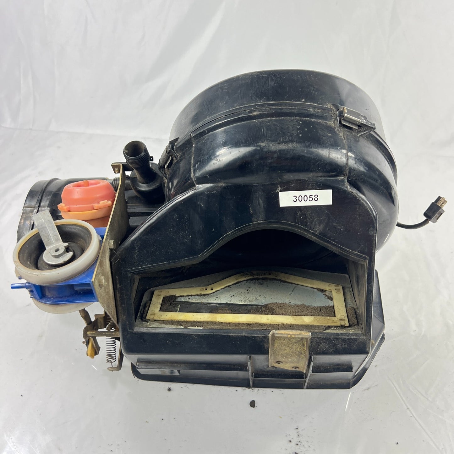 MercedesBenz 0008359802 1168300108 Gebäsemotor Klimaautomatik Gehäuse Gebäse – Bild 7
