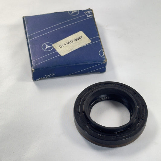 Mercedes Wellendichtring Differential Antriebskegelrad – Bild 1
