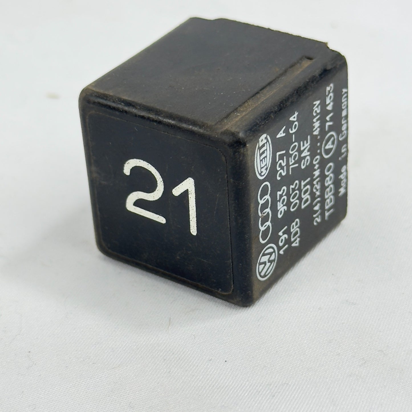 VW Relais 21 Blinkerrelais 19195327A Audi Seat Skoda Volkswagen Original0