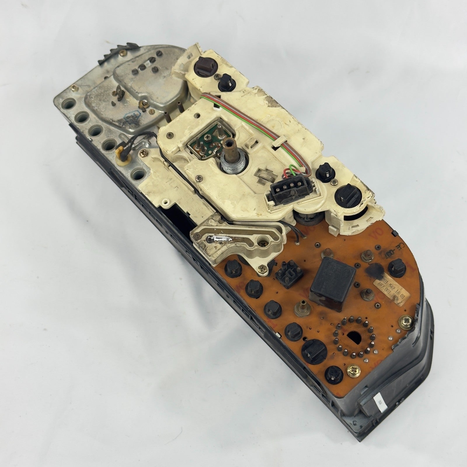 Mercedes W201 2.6E Tacho Kombiinstrument 240km/h 6Zyl ECO ASD Uhr A20154205665