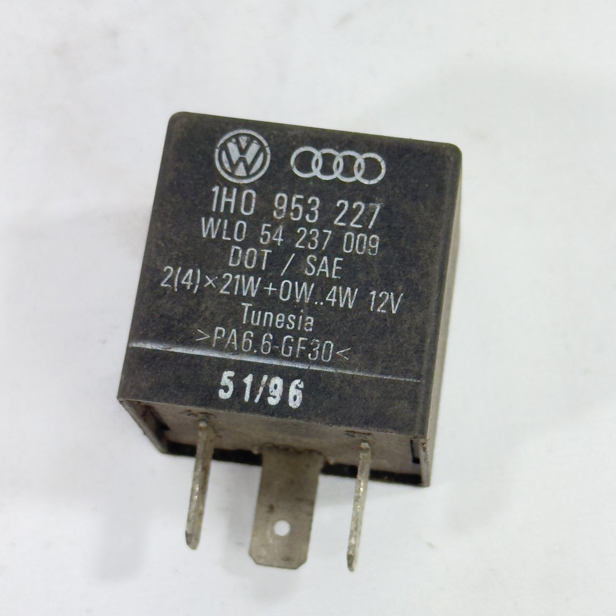 VW Relais 191 Blinkrelais Warnblinker 1H0953227 Golf 3 – Bild 4