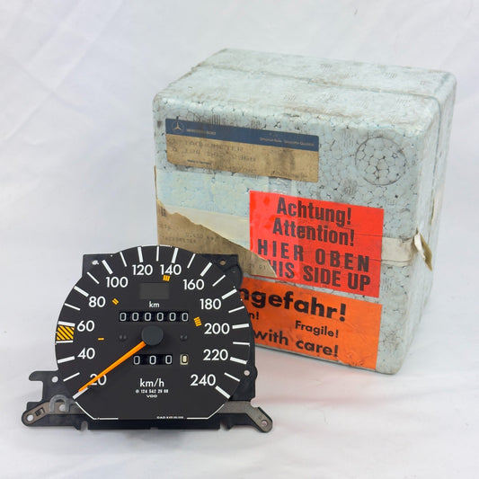 Mercedes W124 Tacho Tachometer ASD 240kmh 5Gang A1245422968 NOS0