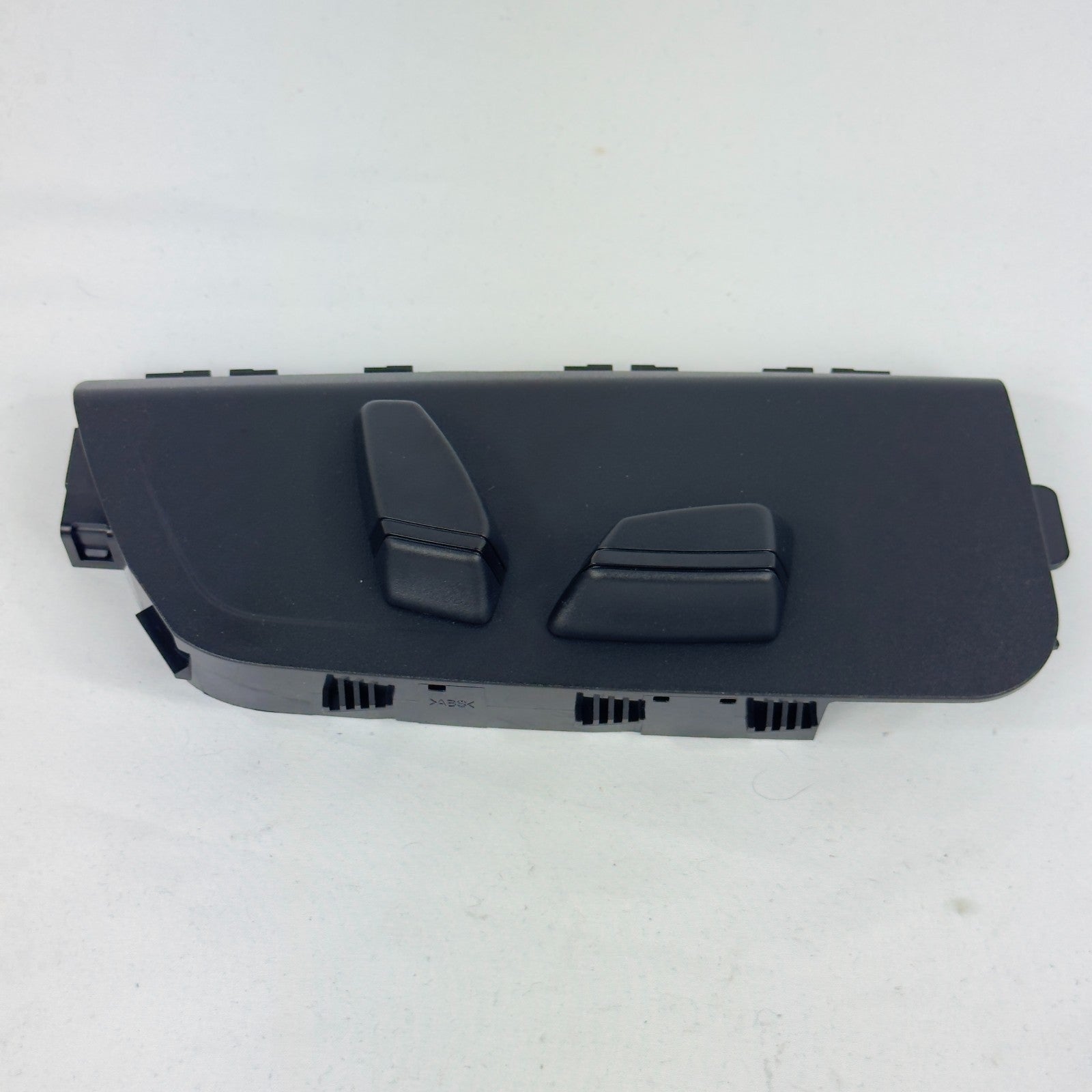 BMW 5er F10 F07 F18 F15 F16 Schalter Taster Sitz Sitzverstellung Rechts 92992300