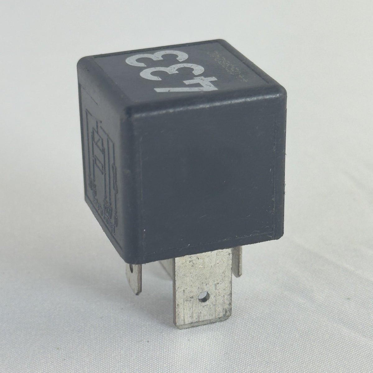 VW Relais 433 3D0951253A Anlasserrelais Kl.50 J682 – Bild 5