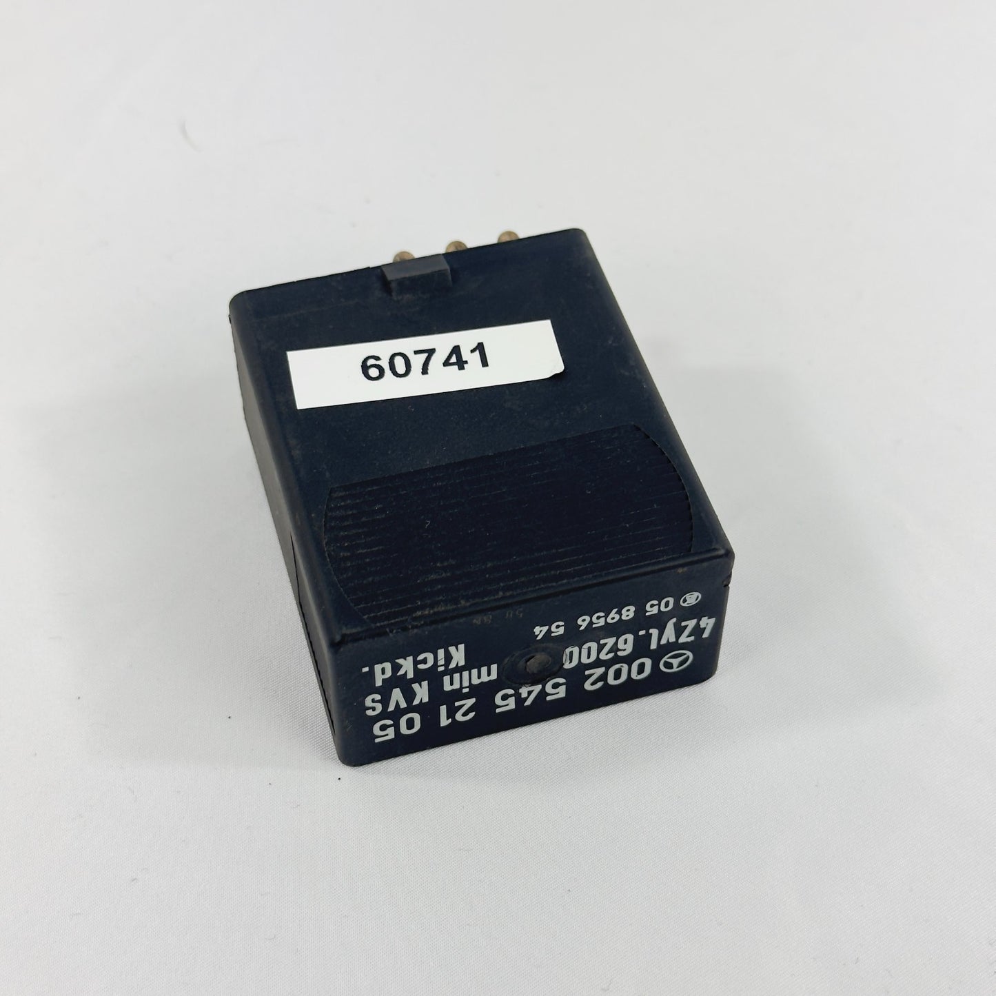 Mercedes Kraftstoffpumpenrelais KPR 0025452105 W201 – Bild 6