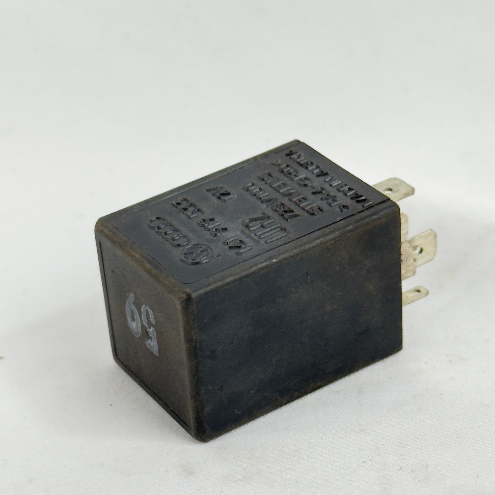 VW Relais 59 Sitzheizung 161919533 Audi Seat Skoda Volkswagen Original3
