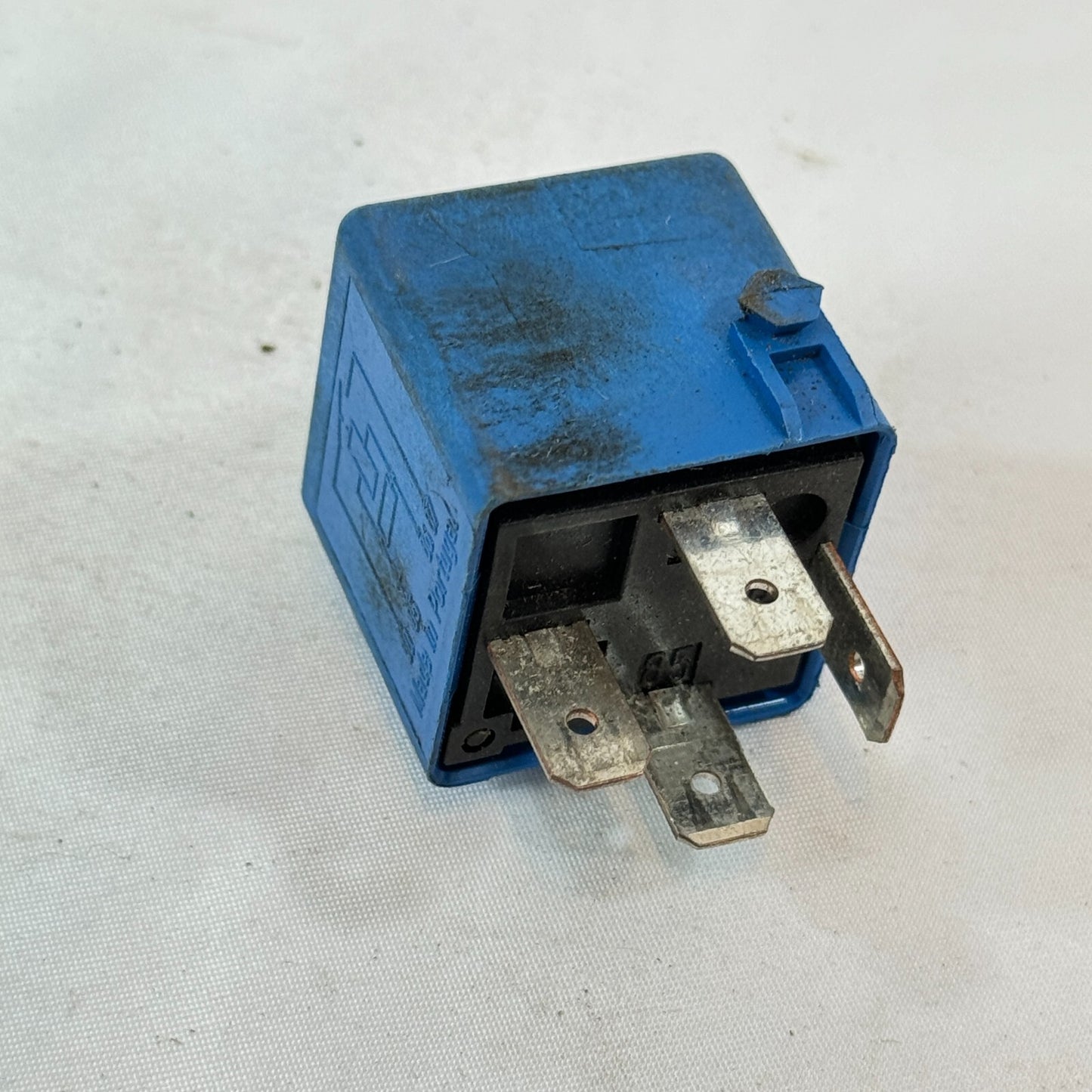 Mercedes-Benz Tyco Relais A0025422519 – Bild 3