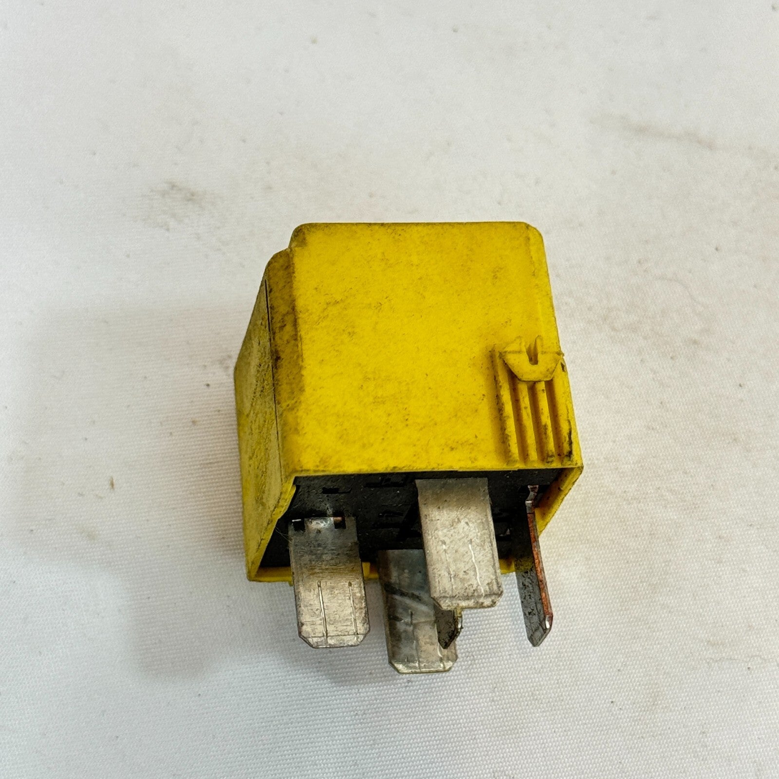 Mercedes-Benz Hella Relais A0025421419 – Bild 7
