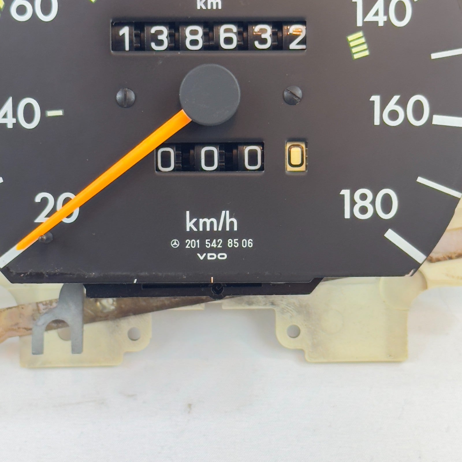 Mercedes W201 Tacho Tachometer 190 2.0D Diesel 5 Gang 180kmh 20154285063