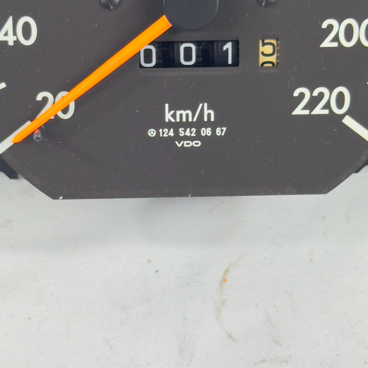 Mercedes W124 Tacho Tachometer 230E 260E 230TE 4 Gang 220kmh VDO 12454206673