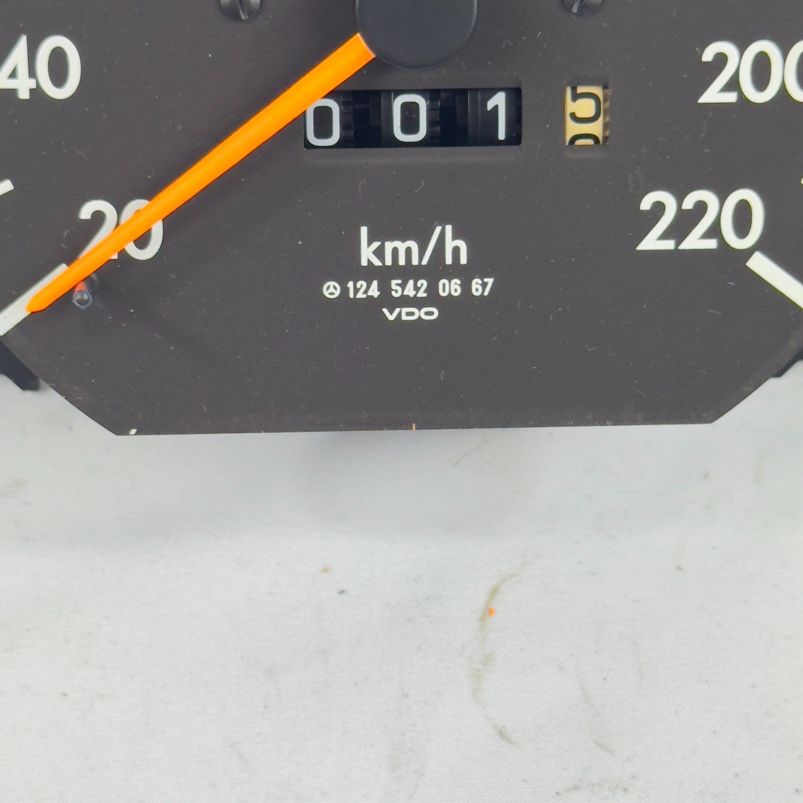 Mercedes W124 Tacho Tachometer 230E 260E 230TE 4 Gang 220kmh VDO 12454206673