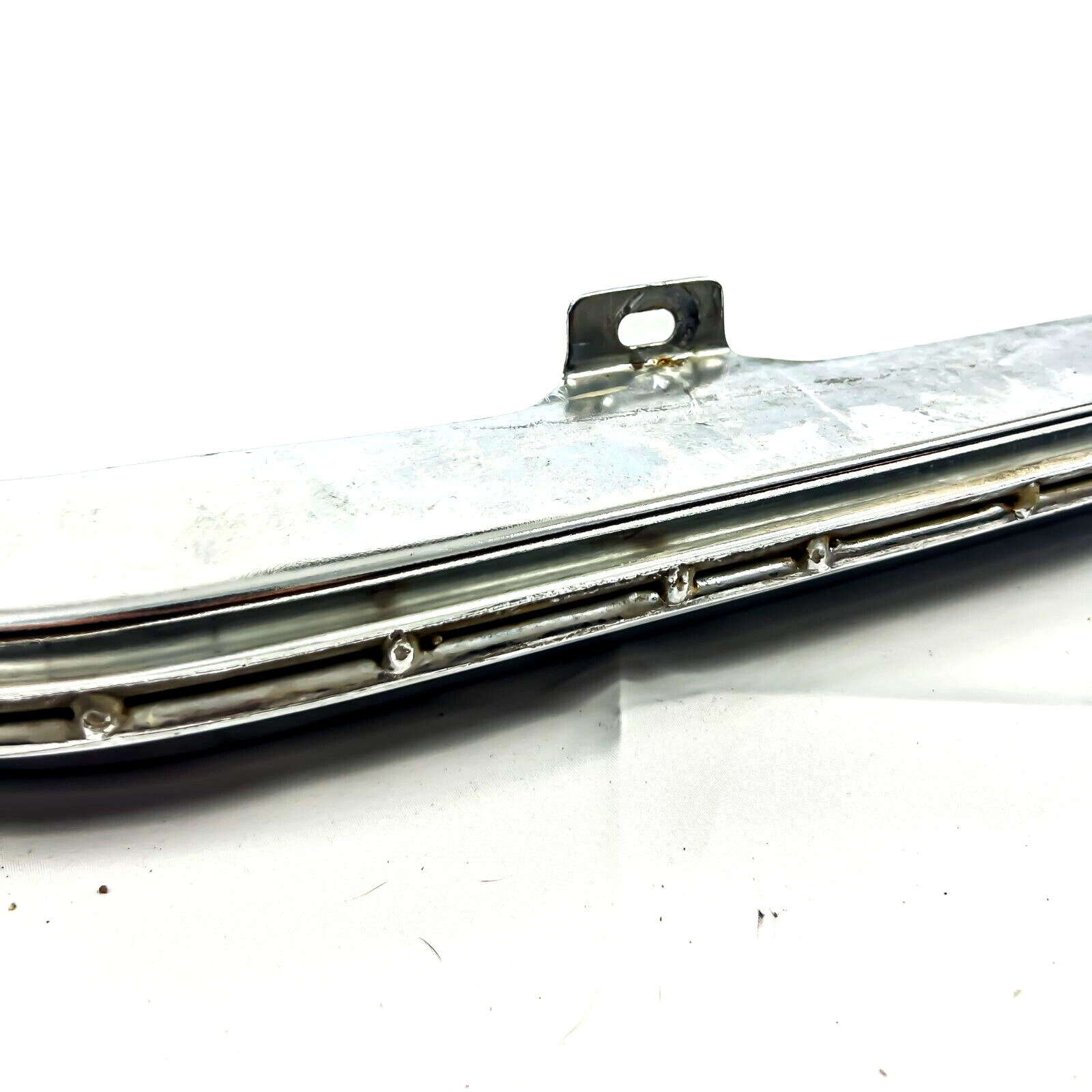 Mercedes W116 Stoßstangenecke hinten links ohne Gummi – Bild 4