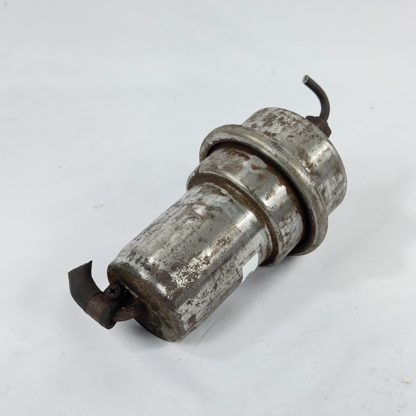 Druckspeicher Benzindruckspeicher W116 W126 W123 W107 A0004760421 Mercedes – Bild 2