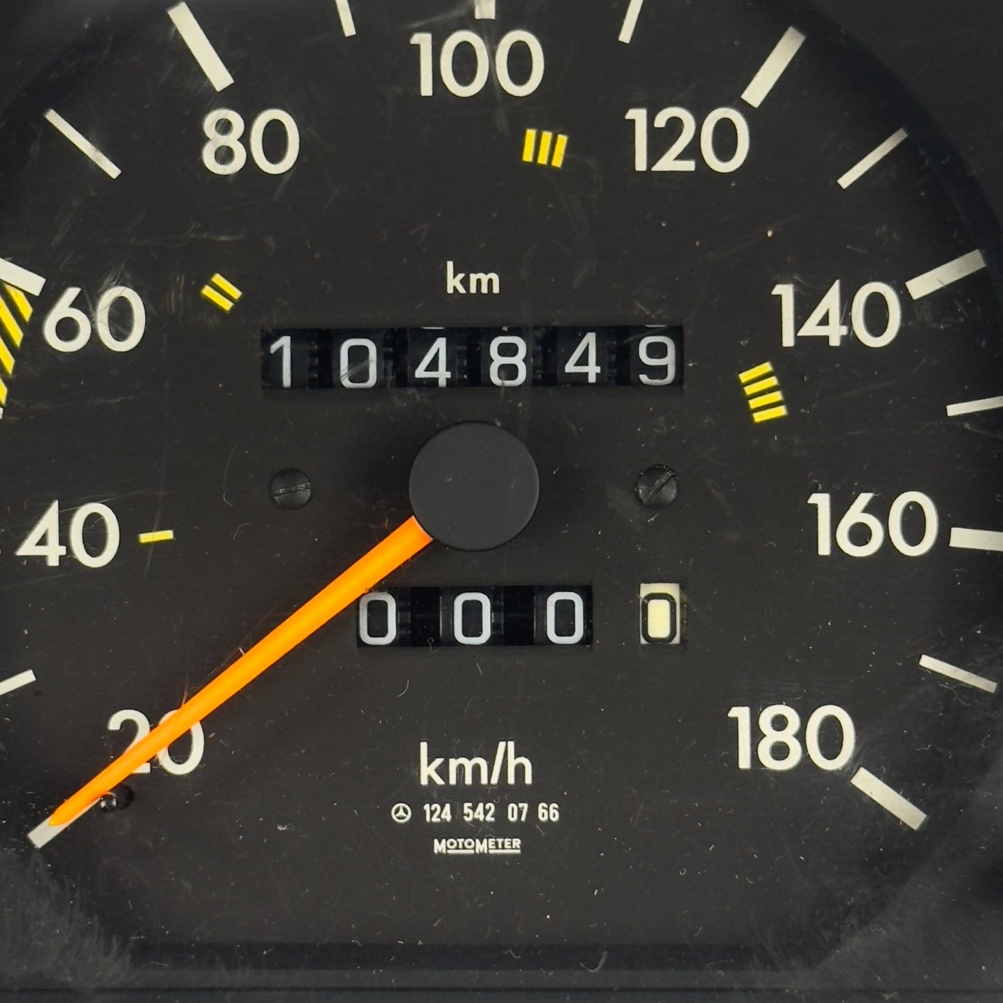 Mercedes W124 200D 200TD Tacho Kombiinstrument 180kmh Diesel A12454207663