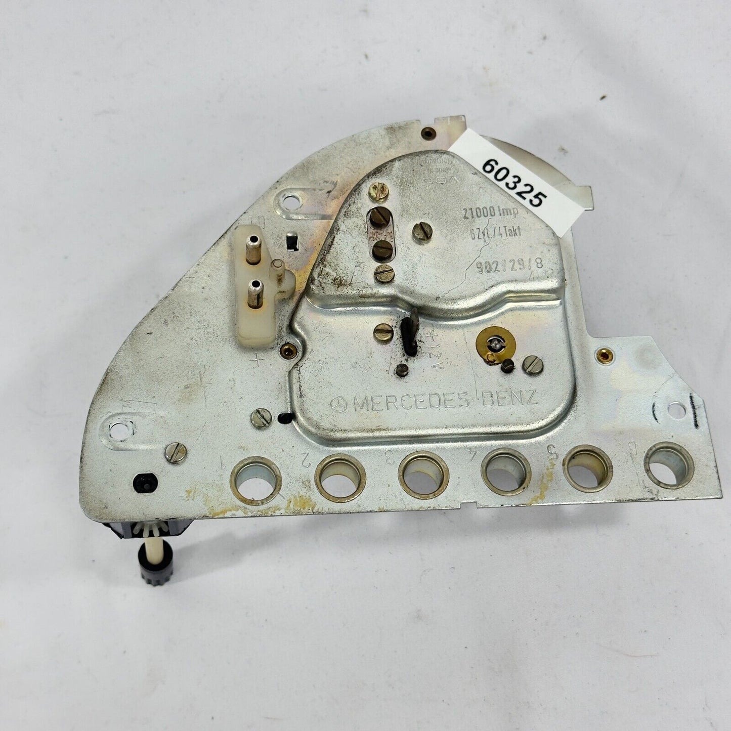 Mercedes W126 Drehzahlmesser 6 Zyl Benzin Tacho mit Uhr VDO A0025427016