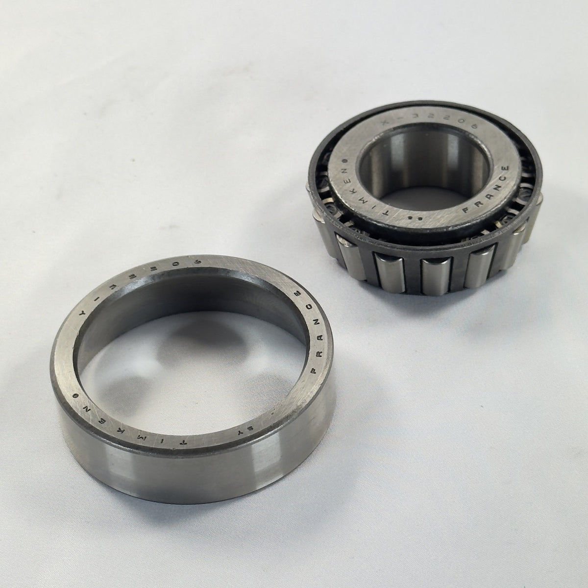 Mercedes Kegelrollenlager A0079817605 Timken 32206 – Bild 2
