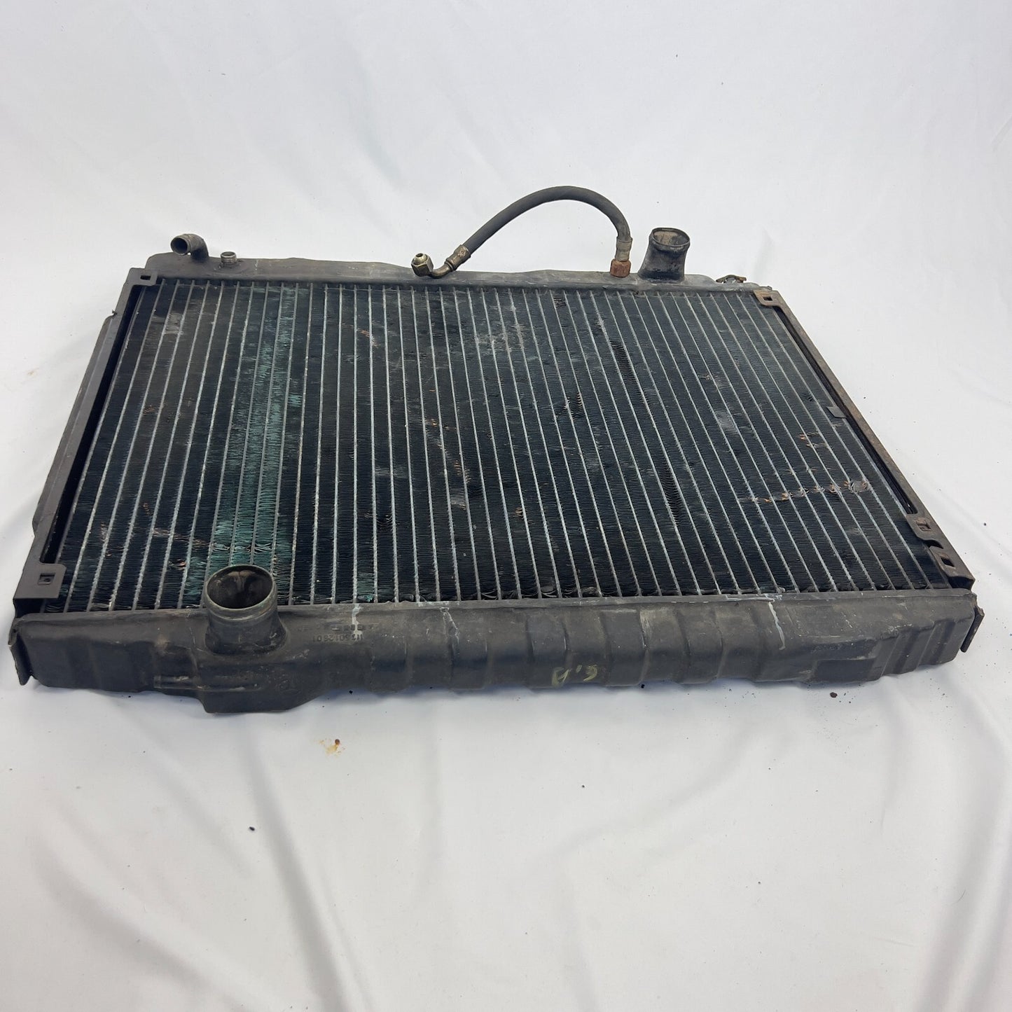 Mercedes Kühler Wasserkühler Behr c390 A1165012601 W116 450SEL 6.9 – Bild 4