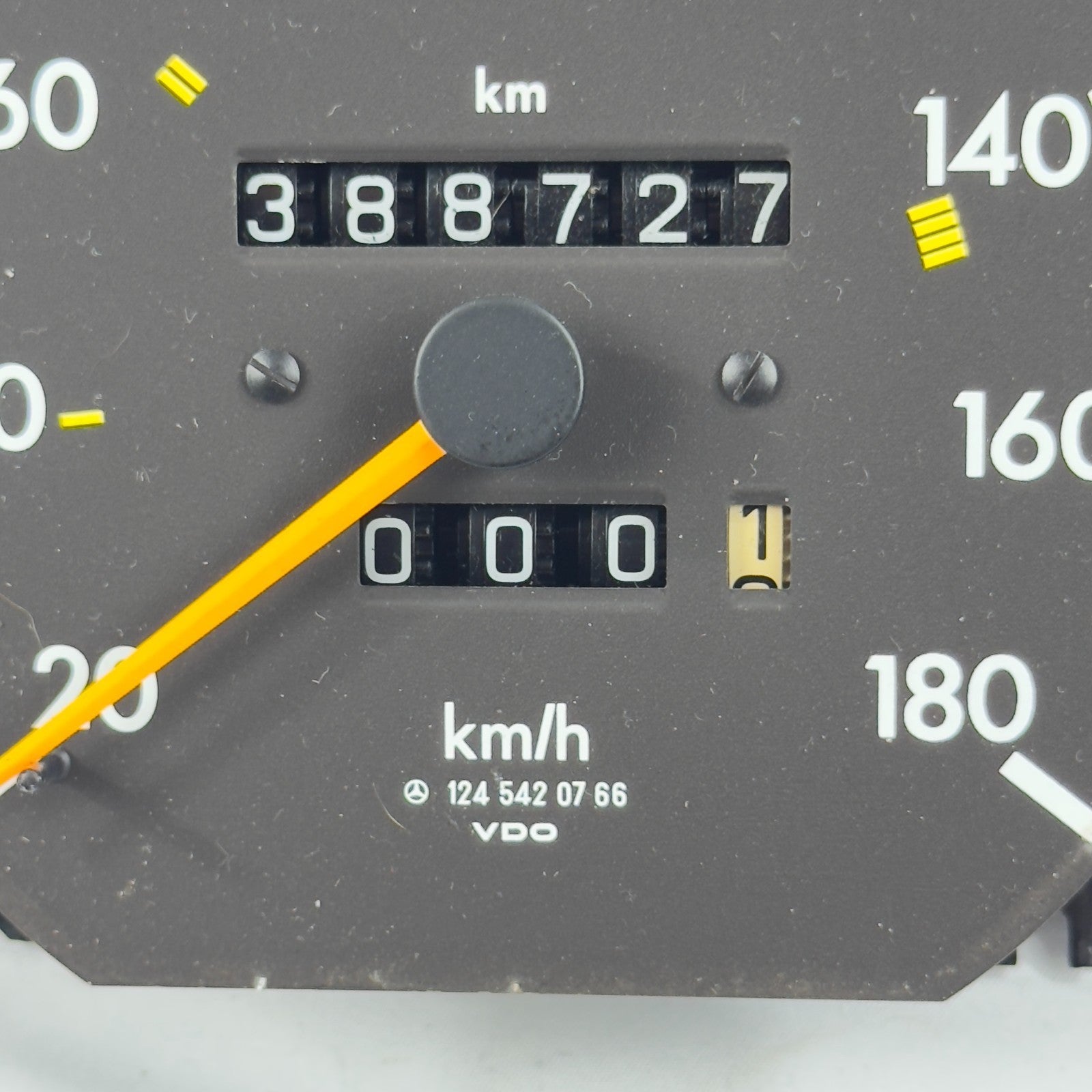 Mercedes W124 Tacho Tachometer Diesel E 200D 200TD 1245420766 – Bild 4