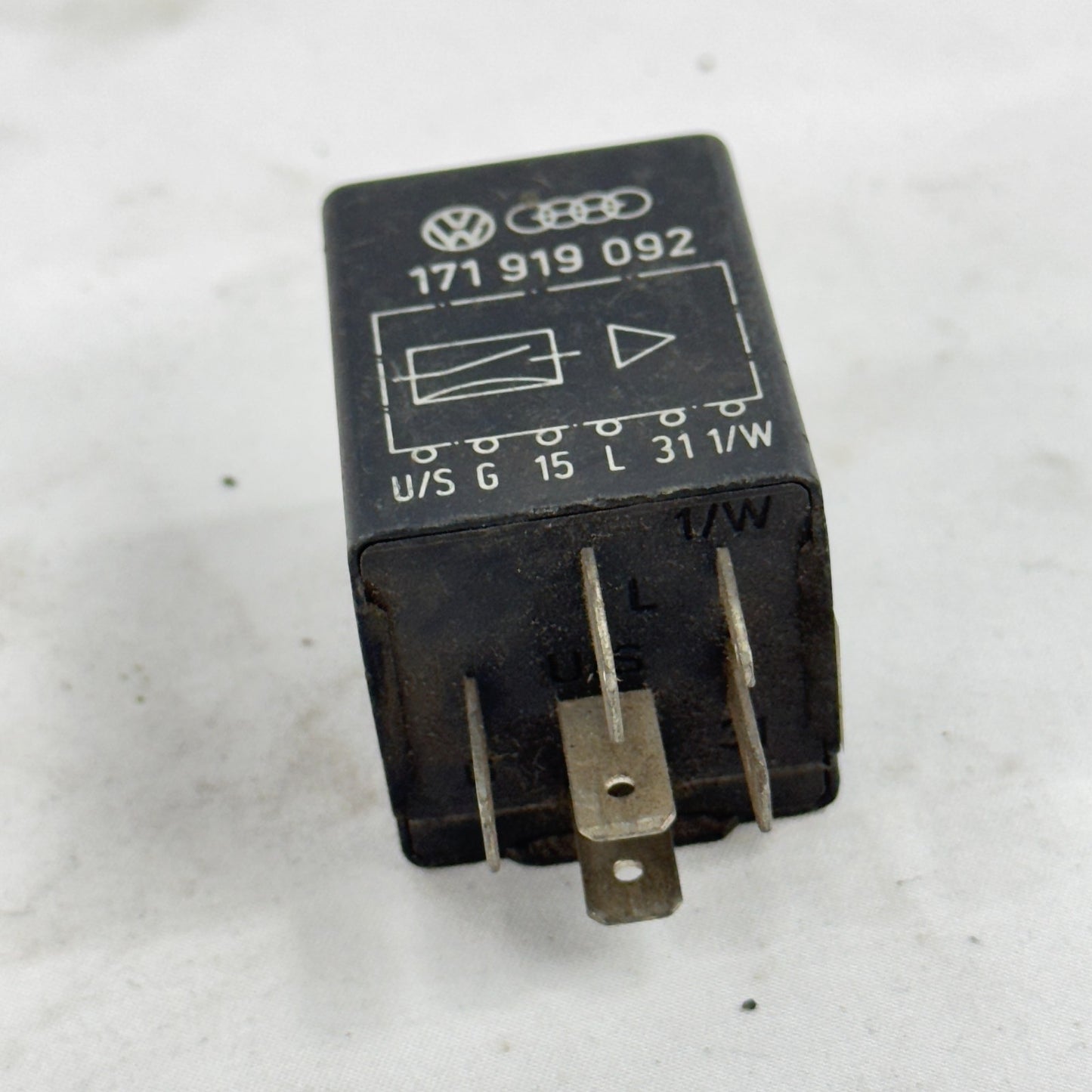 VW Relais 9 Steuerrelais 171919092 Audi Seat Volkswagen Skoda Original3