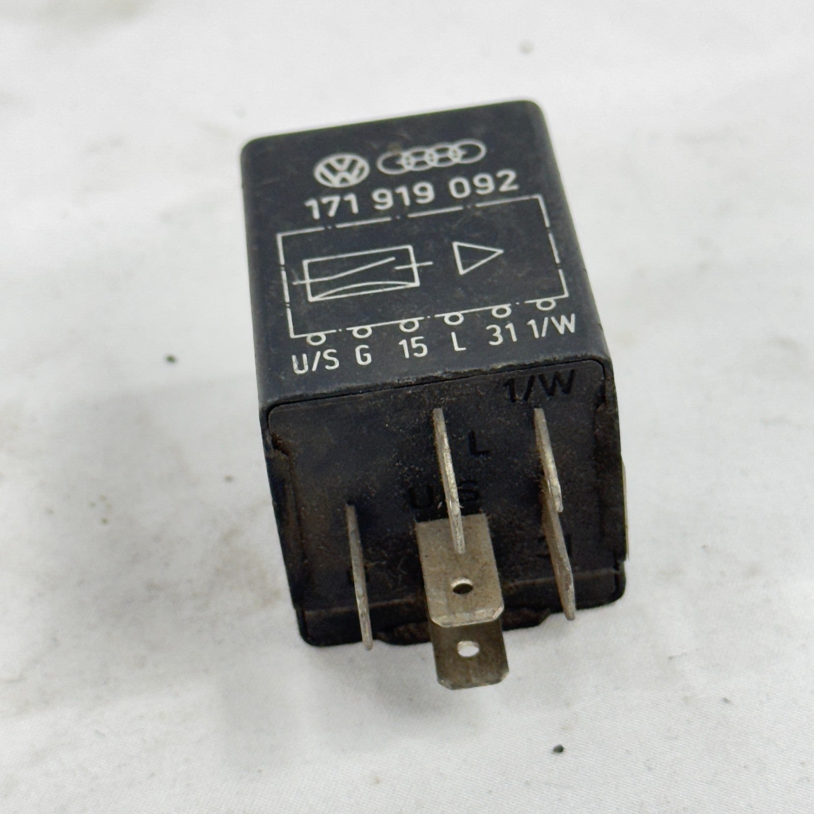 VW Relais 9 Steuerrelais 171919092 Audi Seat Volkswagen Skoda Original3
