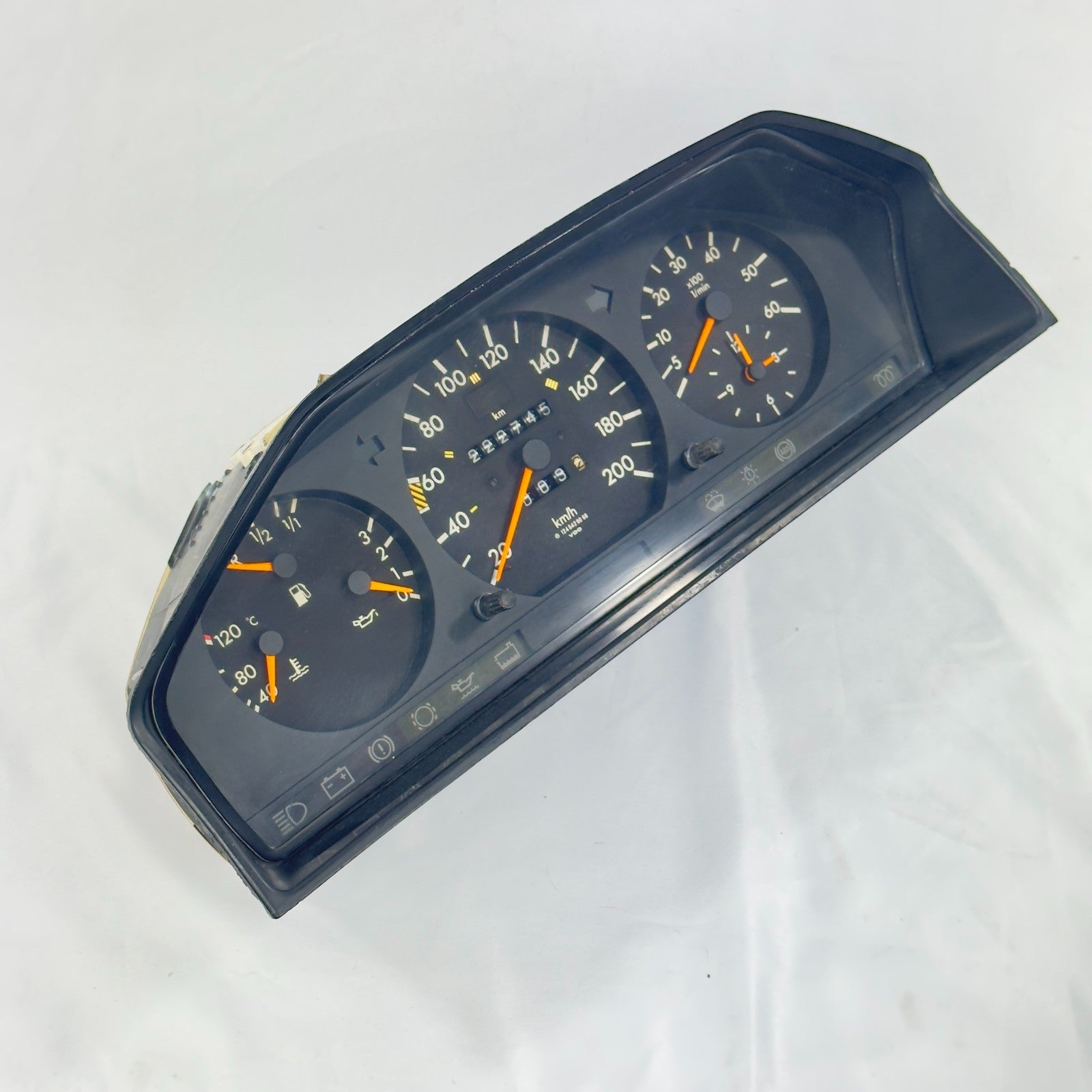 Mercedes W124 Tacho Kombiinstrument 250D 250TD 200kmh Diesel A12454280663