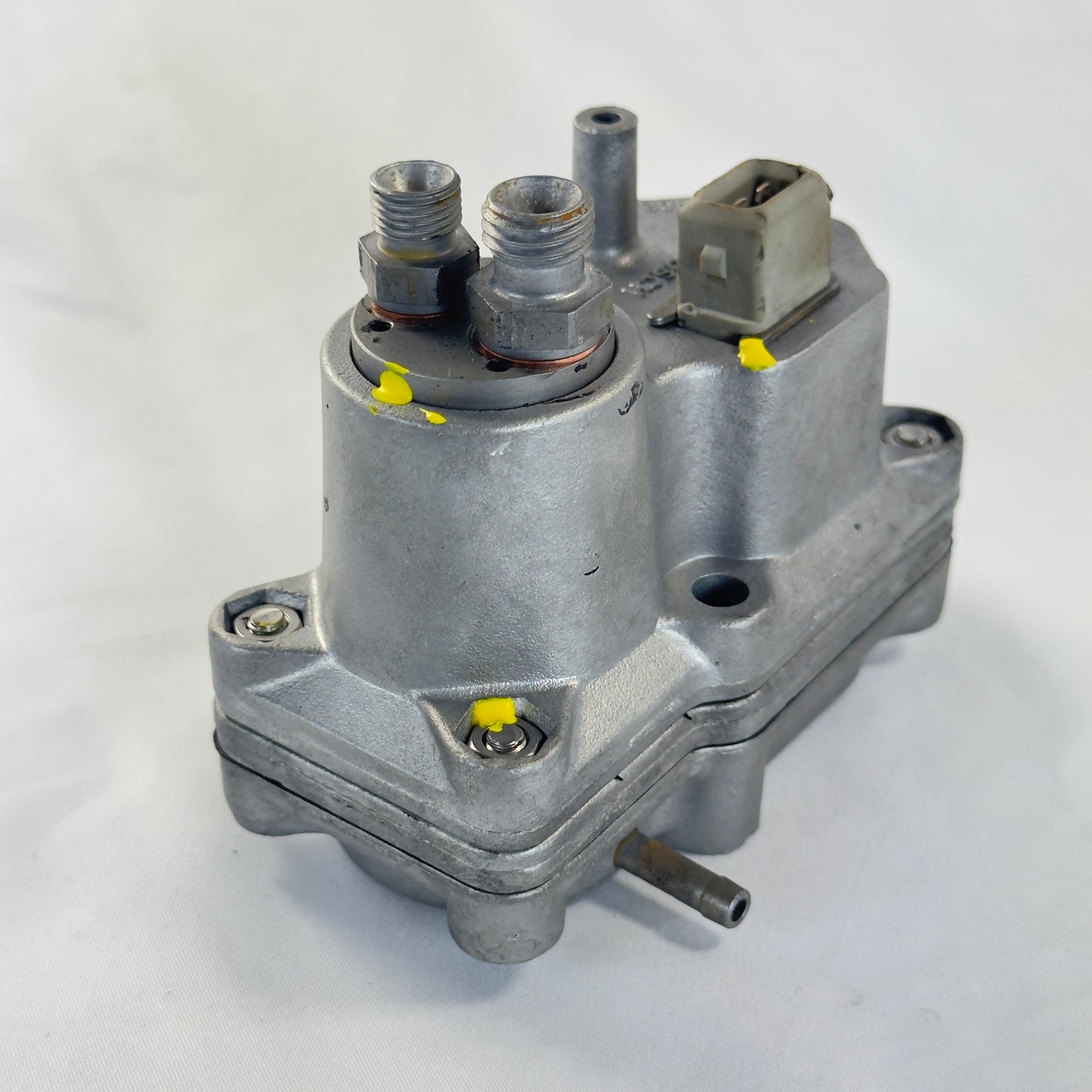 Bosch Warmlaufregler 0438140057 Mercedes M110 – Bild 3